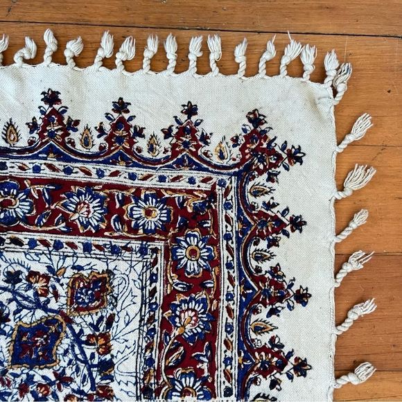 Vintage Tapestry - Picture 3 of 7